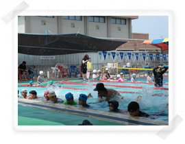 충주학생수영장 사진
